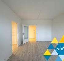 Hoch hinaus zum Wohlfühlen - modernes Badezimmer u. LED-Spots - Chemnitz Kappel