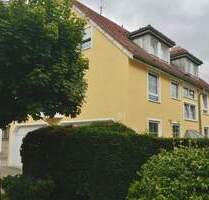 2 Zimmer Wohnung mit großen Balkon und Einbauküche in Weinbergnähe - Stuttgart Uhlbach