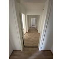 *NEU* RENOVIERTE 3 Zimmer Wohnung im EG in Adolfstraße - Hagen Altenhagen