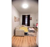 2 Zimmer Wohnung mit großer Küche EBK - Remscheid Gemarkung Bergisch Born