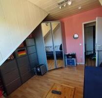 3,5 Zimmer Wgh 3. Stock Alzey - 1.050,00 EUR Kaltmiete, ca.  75,00 m² in Bechtolsheim (PLZ: 55234)