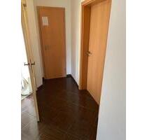 Zimmer Frei - 430,00 EUR Kaltmiete, ca.  18,00 m² in Neunkirchen am Brand (PLZ: 91077)