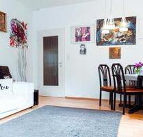 Helle 2 Zimmer Wohnung zur Miete, Stuttgart Bergheim - Kraichtal