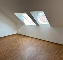 Schöne 3 Zimmer Dachgeschosswohnung mit Fußbodenheizung - Beeskow