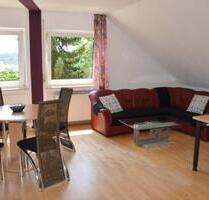 36 m² möbliestes WG Zimmer plus 30 m² Allgemeinräume Renningen