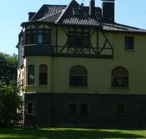 3 Zimmer Wohnung in einer schöner Villa - Troisdorf