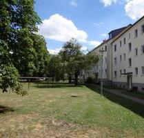 Gepflegte 2 Zimmer Wohnung im 2. Obergeschoss - Calbe (Saale)