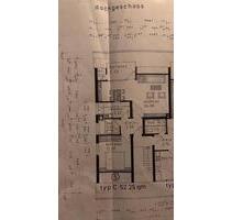 2 Zimmer DG Wohung - 800,00 EUR Kaltmiete, in Langenfeld (Rheinland) (PLZ: 40764)