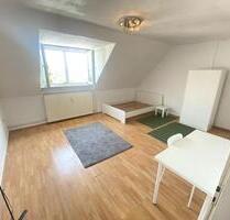 Möbliertes WG Zimmer in optimaler Essener Lage