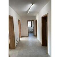 3 Zimmer Wohnung mit Balkon 100qm - Aßlar