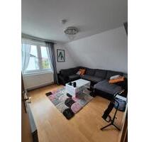ruhige, helle 3-Zimmerwohnung - 849,00&nbsp;EUR Kaltmiete, ca.&nbsp; 68,00&nbsp;m&sup2; in Laatzen (PLZ: 30880)