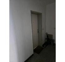 2 Zimmer +Abstellraum, Küche in Gröpelingen - Bremen Burglesum