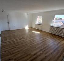 Renovierte 4 Zimmer Wohnung im Zentrum - Hildesheim