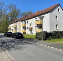 3 Zimmer Wohnung, komplett Modernisiert in ruhiger Lage mit schönem hellem Vinylboden - Dortmund Mengede