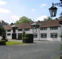 2,5 Zimmer Wohnung auf altem Gutshof - Hennef (Sieg)