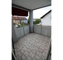 3 Zimmer Wohnung 90 qm mit Balkon in zentraler aber ruhiger Lage - Stockstadt am Main