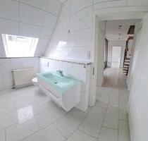 sehr schöne 4,5 Zimmer Wohnung zur Miete - Nürnberg Herrnhütte