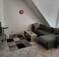 Schöne 1,5-Zimmer Wohnung mit Balkon, Keller und Tiefgaragenplatz - Schwalbach am Taunus
