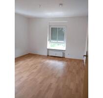 3 Zimmer Wohnung - 545,00 EUR Kaltmiete, ca.  90,00 m² in Tirschenreuth (PLZ: 95643)