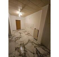 4 Zimmer Wohnung - 750,00 EUR Kaltmiete, ca.  120,00 m² in Genthin (PLZ: 39307)