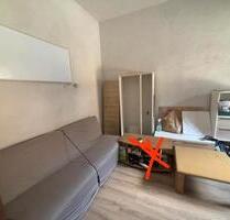 1 Zimmer Apartment mit Möbeln neu saniert komplett - Altena