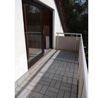 2 12 Zimmer DG Wohnung in Winnenden- Höfen