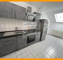 Renovierte 4 Zimmer Wohnung mit neuer Einbauküche im Herzen von Weida!