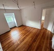 2 Zimmer Küche Bad Wohnung neu renoviert - Saarbrücken Neue Bremm