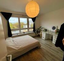 Modernes, ruhiges WG-Zimmer mit Fernsehturm-Blick in Kreuzberg - Berlin Friedrichshain-Kreuzberg