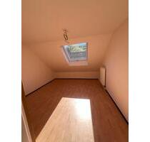 Helle 2-Zimmer Wohnung in Kastl ab sofort zu vermieten!