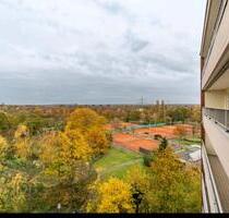 Renoviertes 2 Zimmer Apartment mit Küche, Balkon in Düsseldorf