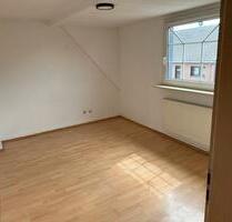 2 Zimmer Wohnung Giesenkirchen DG 49 qm - Korschenbroich