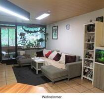 Schöne 2 Zimmer Wohnung in Neunkirchen mit Balkon, Stellplatz und Einbauküche