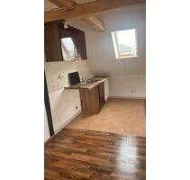 Wohnung zu vermieten - 462,00&nbsp;EUR Kaltmiete, ca.&nbsp; 65,00&nbsp;m&sup2; in Freital (PLZ: 01705)