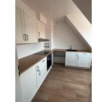 *2 Zimmer Wohnung in Toplage* - 810,00 EUR Kaltmiete, in Stein (PLZ: 90547)