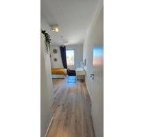 Helles WG Zimmer in 4er WG... Top lage mit aufzug - Nürnberg Herrnhütte
