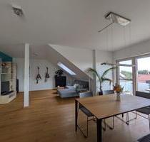 Sehr schöne 2 Zimmer DG-Wohnung in Gaimersheim mit Balkon