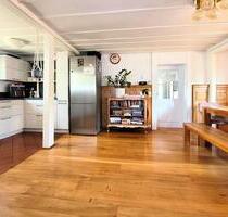 3 Zimmer Wohnung im OG mit separaten Eingangstür - Lahr (Schwarzwald)