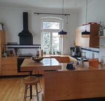 Neuwertige 2 Zimmer Wohnung mit Balkon - Radebeul