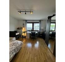 Nettes Zimmer in freundlicher 5er WG in Tübingen