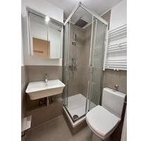 Helles und modernes Zimmer in 3er WGshared-flatin Frankfurt - Frankfurt am Main Rödelheim