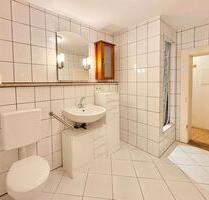 große 2 Zimmer Wohnung in Hersbruck zu vermieten - Nürnberg Buchenbühl