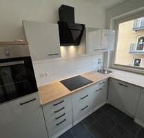 3 Zimmer Wohnung mit Balkon- nach Kernsanierung in HH-Ohlsdorf - Hamburg Alsterdorf