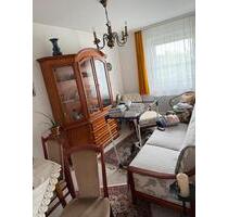 3 Zimmer Wohnung-Balkon-WhirpoolBadewanne-Stellplatz-Möbiliert - Laatzen
