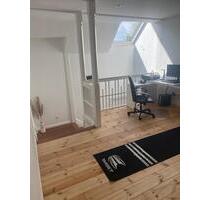 Helle 2,5-Zimmer Maisonette Wohnung in Kernort von Hohenhameln