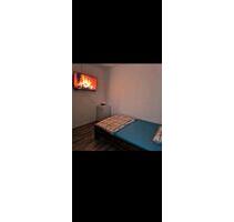 Zimmer 1 Möbliert mit Dusche WC WLAN 1 Stock in Rheinau 77866