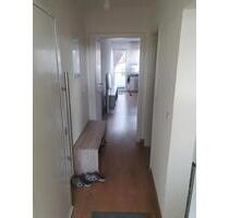 1 Zimmer Wohnung mit Balkon und stellplatz - Singen (Hohentwiel)