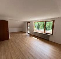 Helle große 3 Zimmer Wohnung - 1.150,00&nbsp;EUR Kaltmiete, ca.&nbsp; 90,00&nbsp;m&sup2; in Steinheim an der Murr (PLZ: 71711)