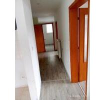 2 Zimmer Wohnung - 550,00 EUR Kaltmiete, ca.  68,00 m² in Höxter (PLZ: 37671)