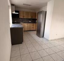 2,5 Zimmer DG-Wohnung - 850,00 EUR Kaltmiete, in Heroldsbach (PLZ: 91336)